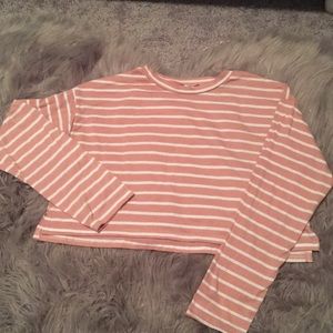 long sleeve cropped tee